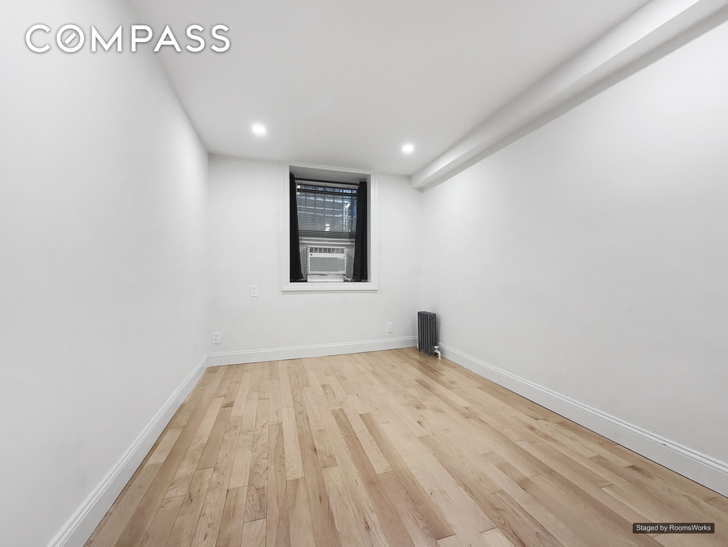 Douglass Street - Photo 5
