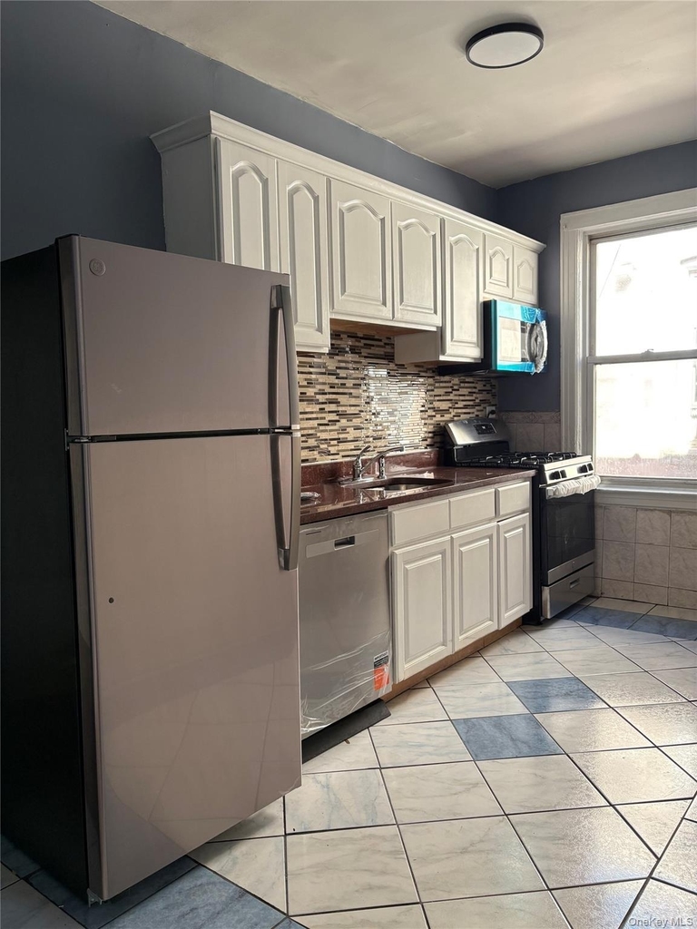 50-56 41st Street - Photo 6
