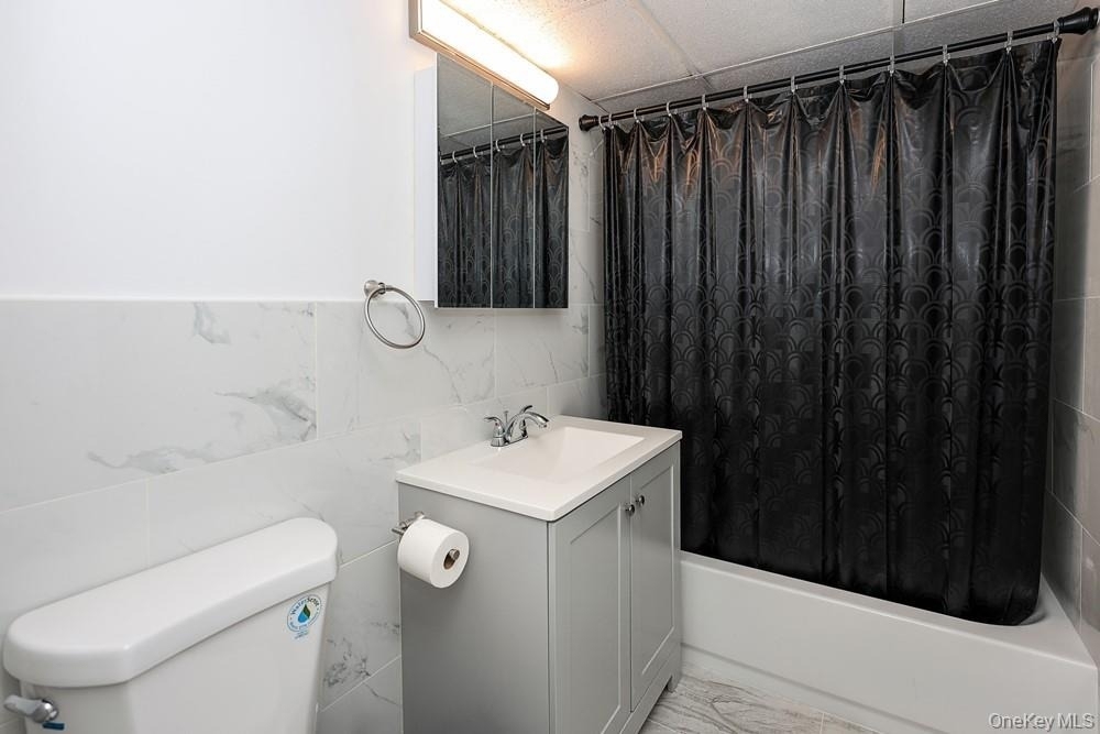100 Clinton Avenue - Photo 18