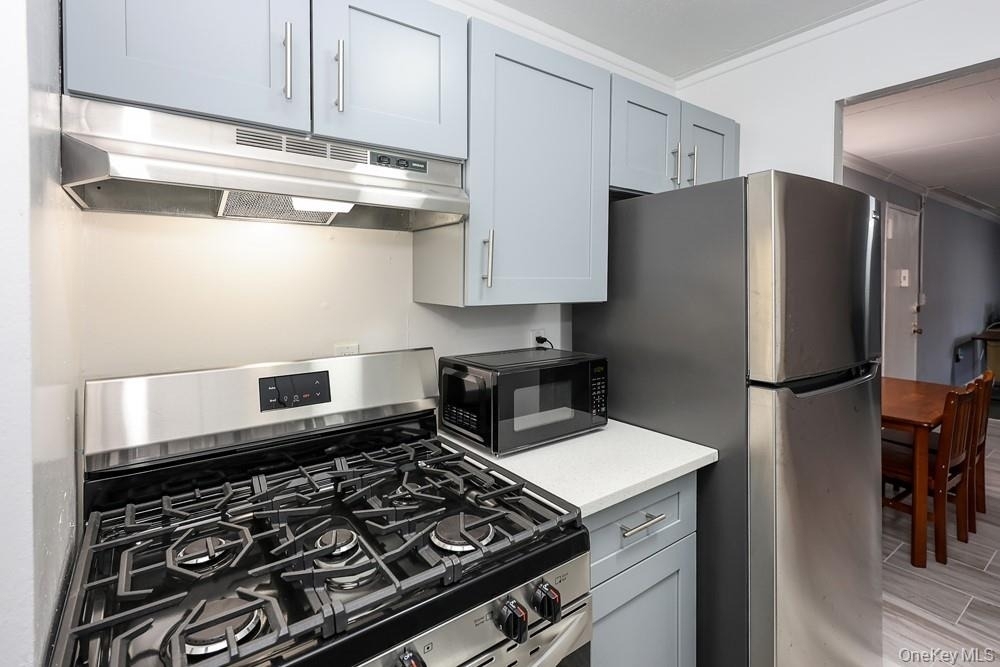 100 Clinton Avenue - Photo 9