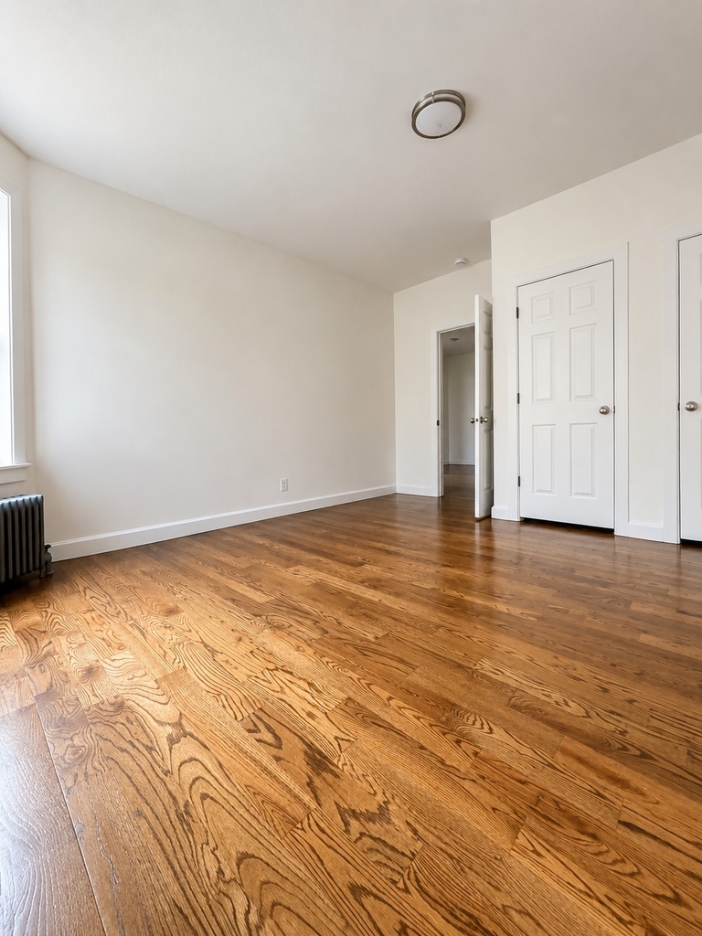 West 175th Street - Photo 12