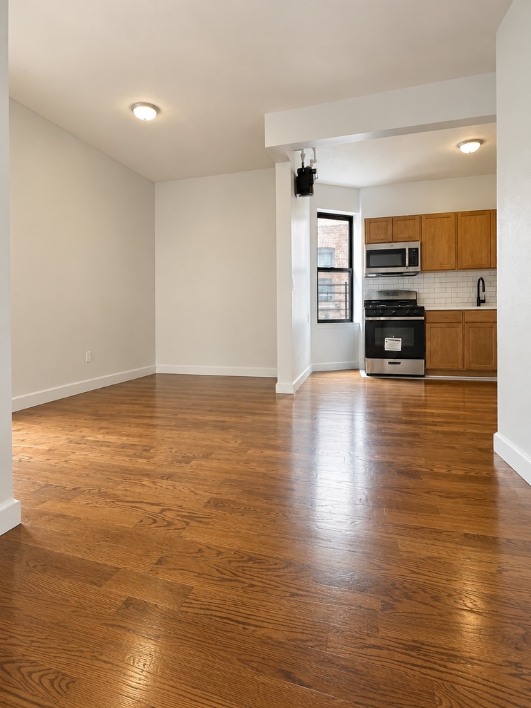 West 175th Street - Photo 7