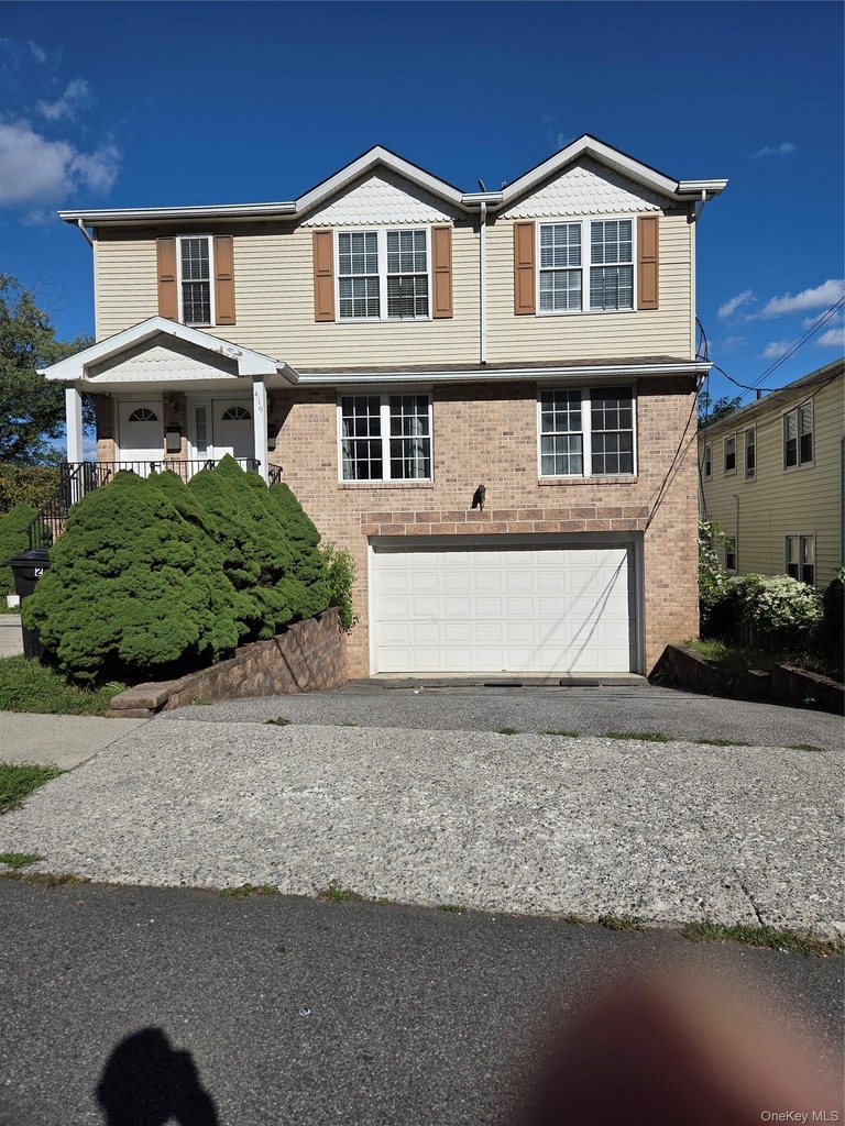 419 Garden Avenue - Photo 0