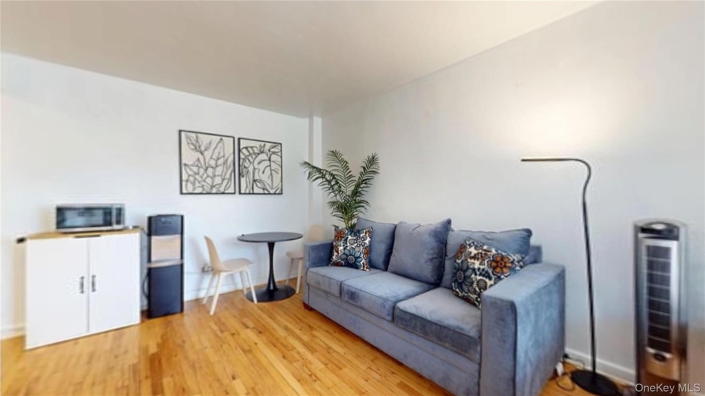84-50 169th Street - Photo 10