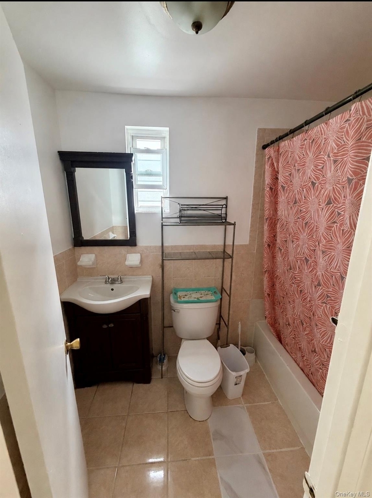 22823 Mentone Avenue - Photo 4