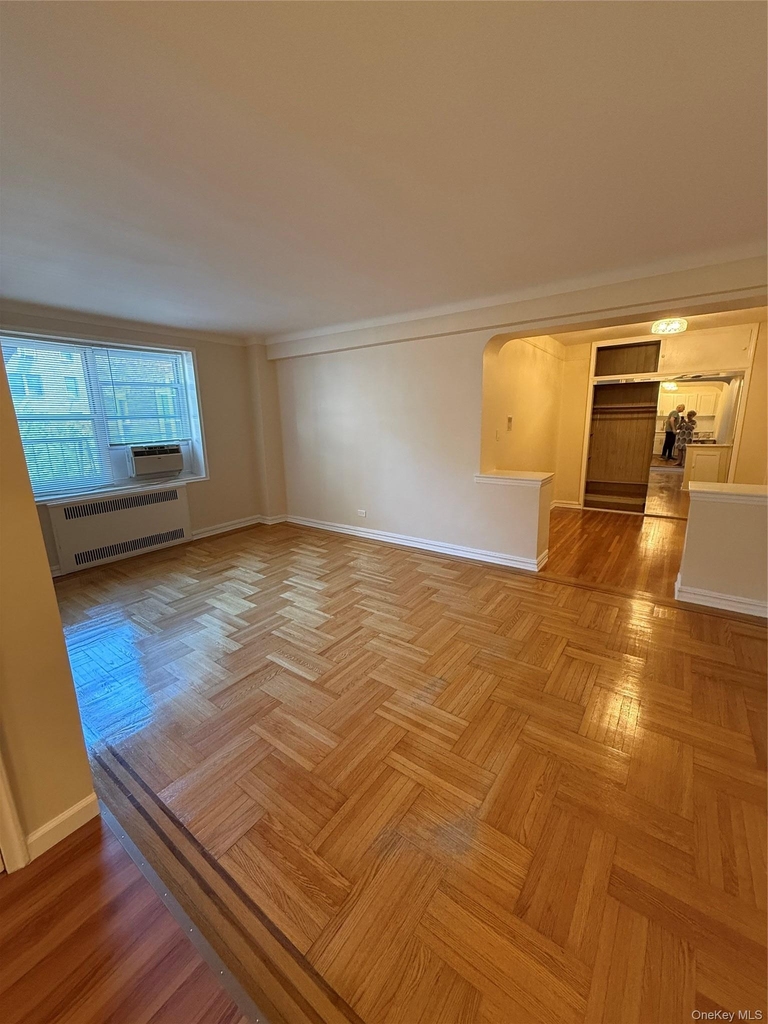 99-45 67 Road - Photo 9