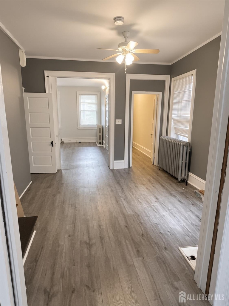 490 W State Street - Photo 5