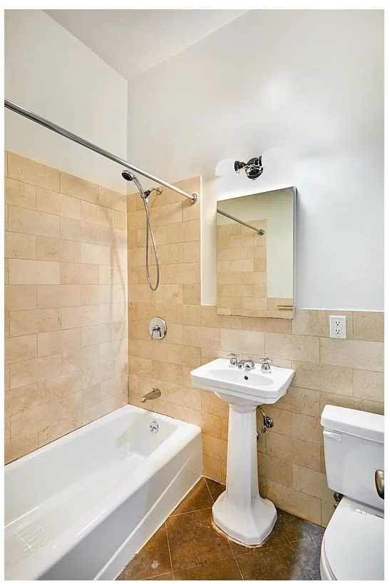 155 E 85th Street - Photo 5