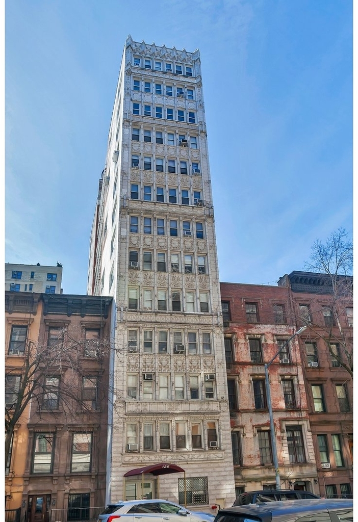 126 W 73rd Street - Photo 7