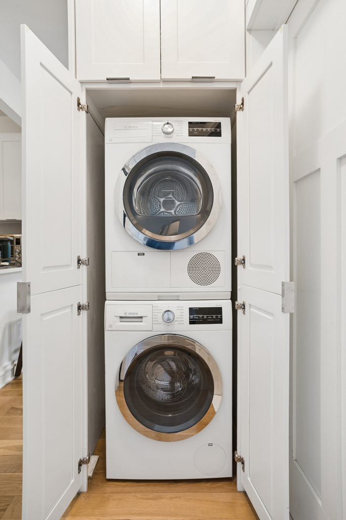 342 W 21st Street - Photo 4