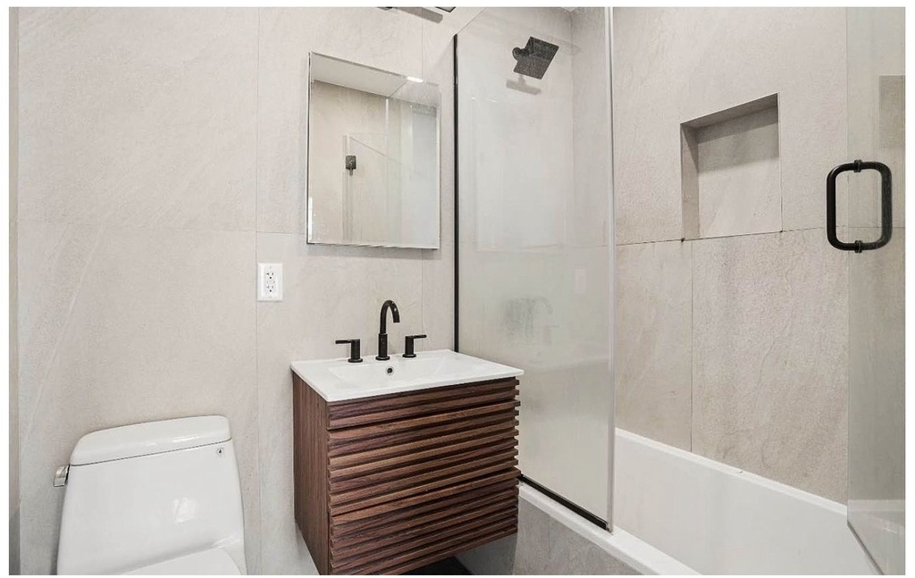 231 Sullivan Street - Photo 6