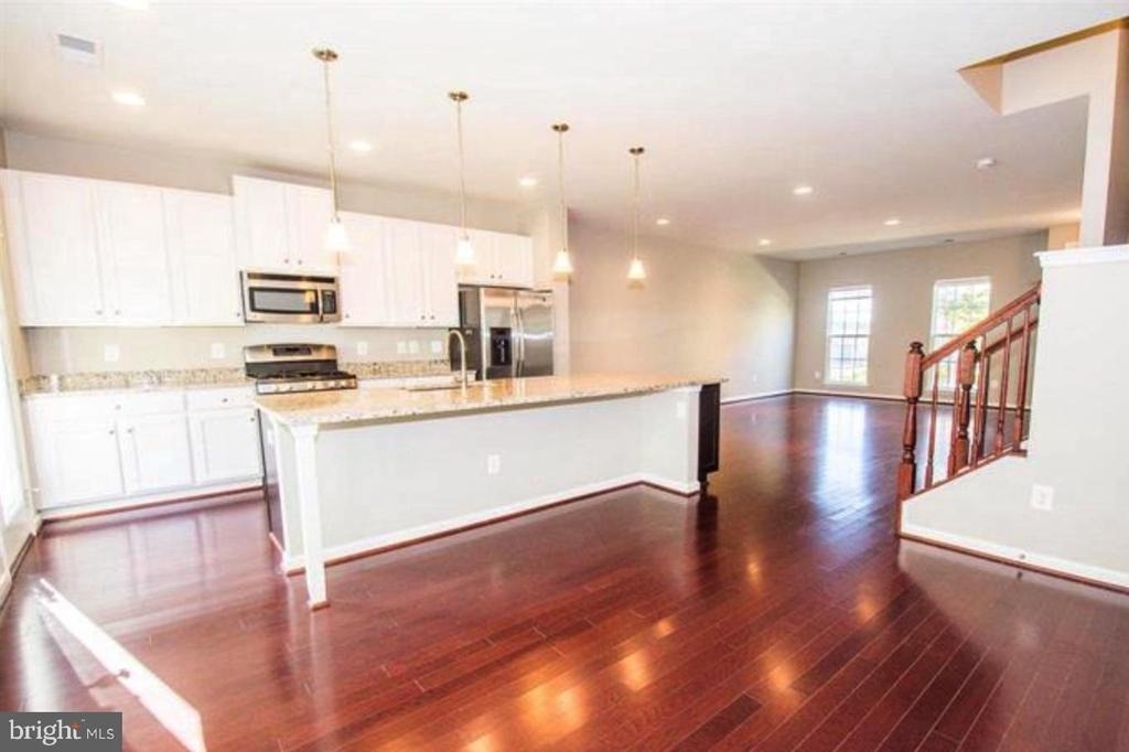 207 Almond Drive - Photo 7