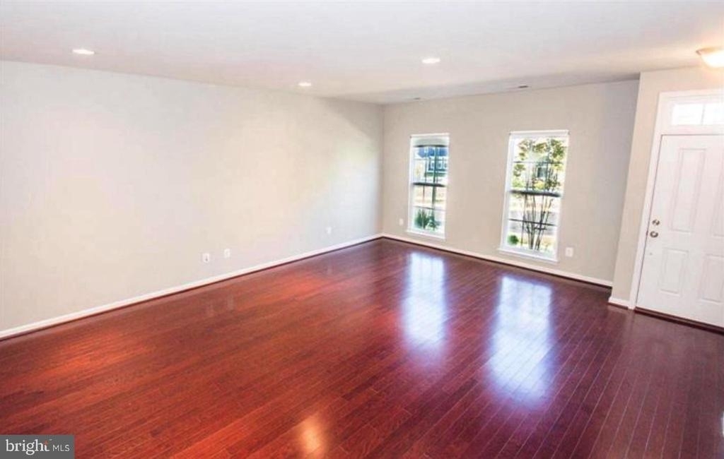 207 Almond Drive - Photo 11