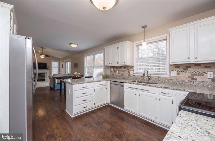2049 Aquia Drive - Photo 11