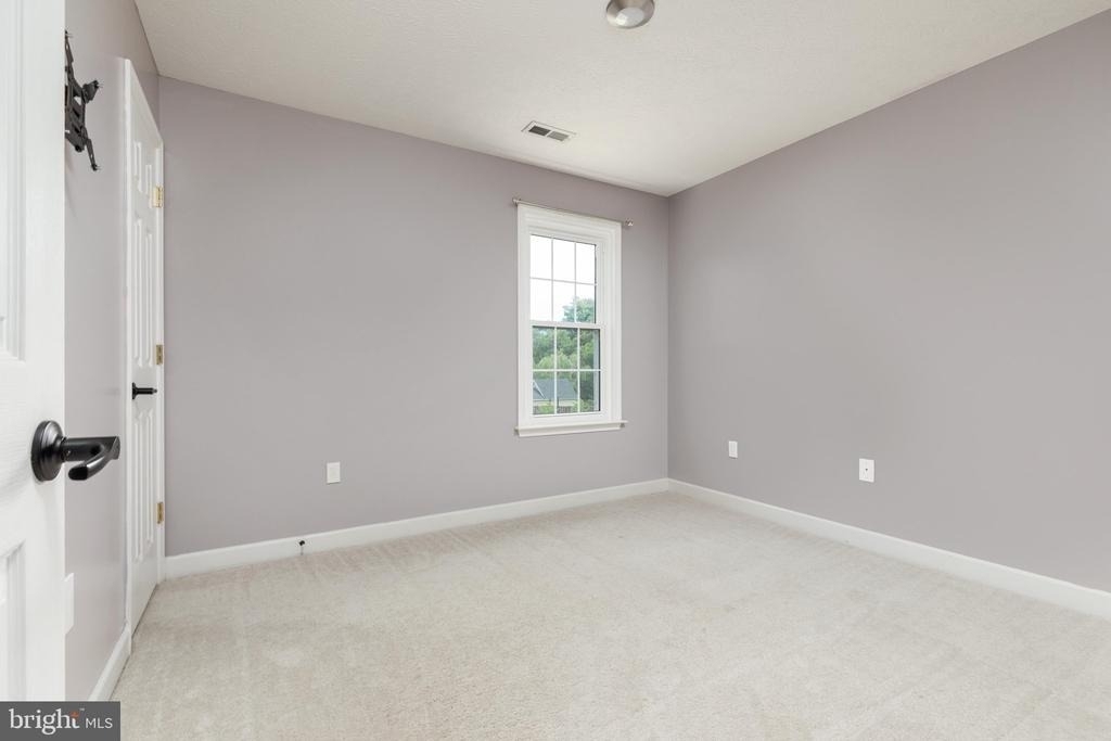 677 Dellinger Drive - Photo 16