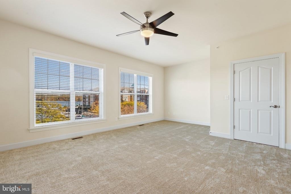 562 Marina Landing Lane - Photo 14