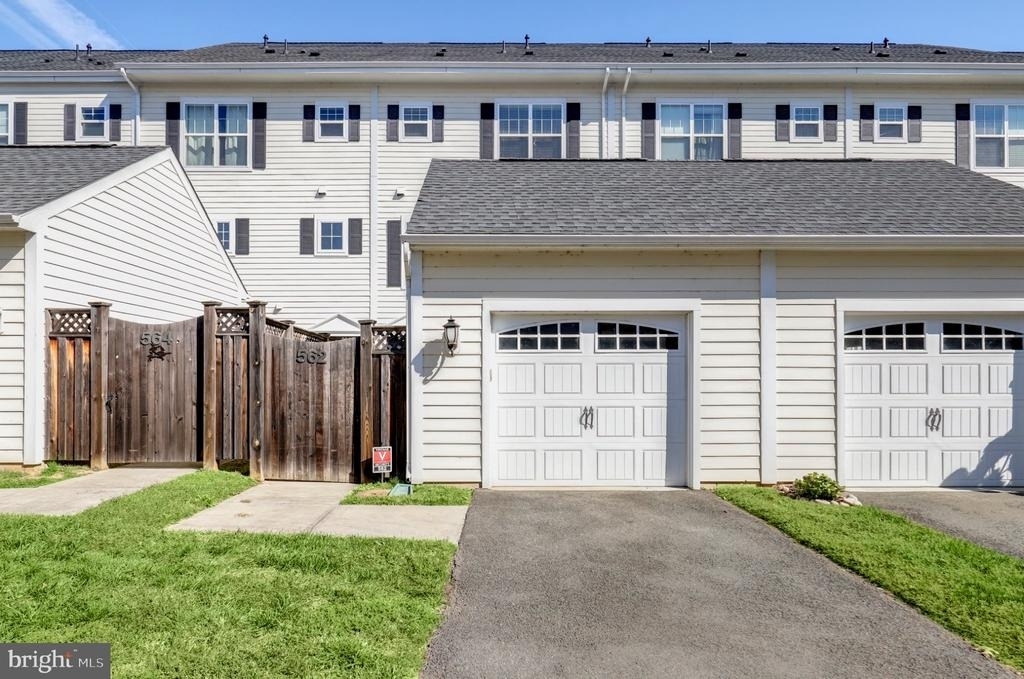 562 Marina Landing Lane - Photo 6