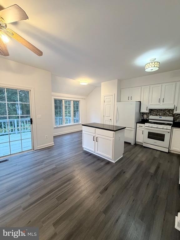 14066 Madrigal Drive - Photo 22