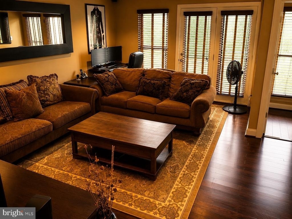 23564 Epperson Square - Photo 4