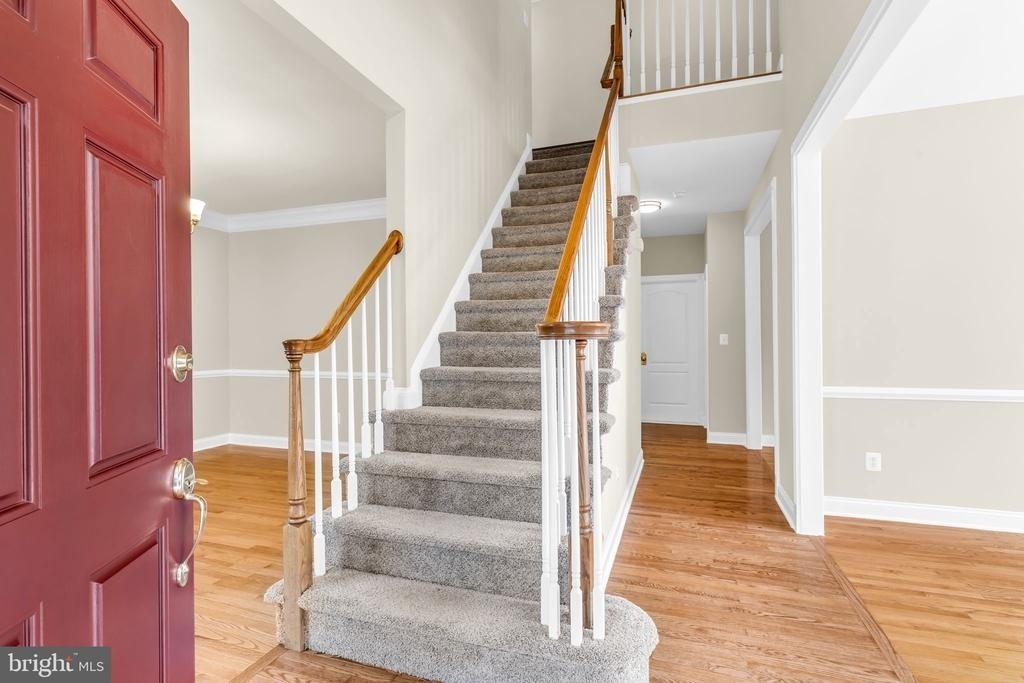 42985 Pascale Terrace - Photo 2