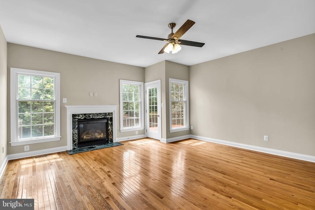 42985 Pascale Terrace - Photo 15