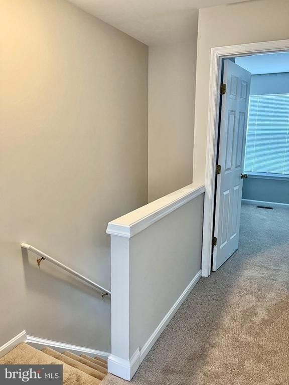 312 Stallion Square Ne - Photo 4