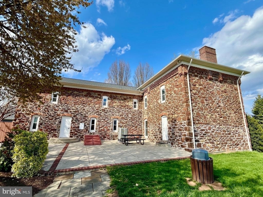 312 Stallion Square Ne - Photo 38