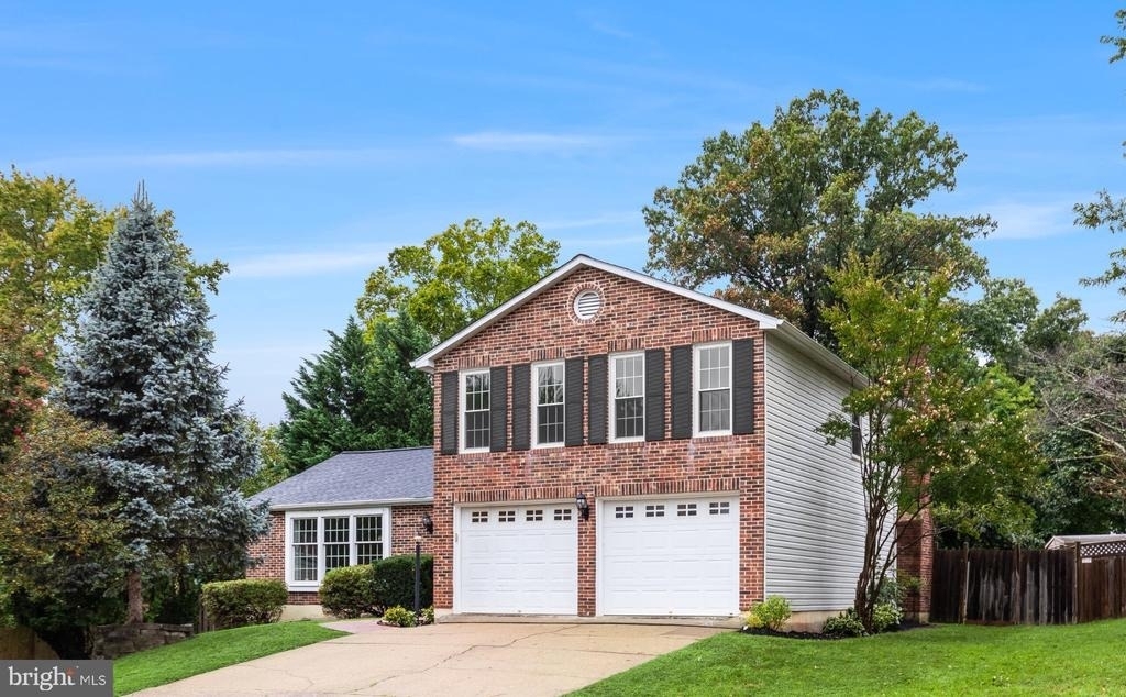 9410 Onion Patch Drive - Photo 2