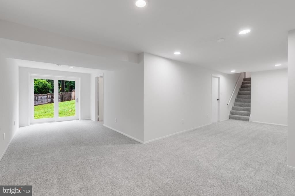 9410 Onion Patch Drive - Photo 30