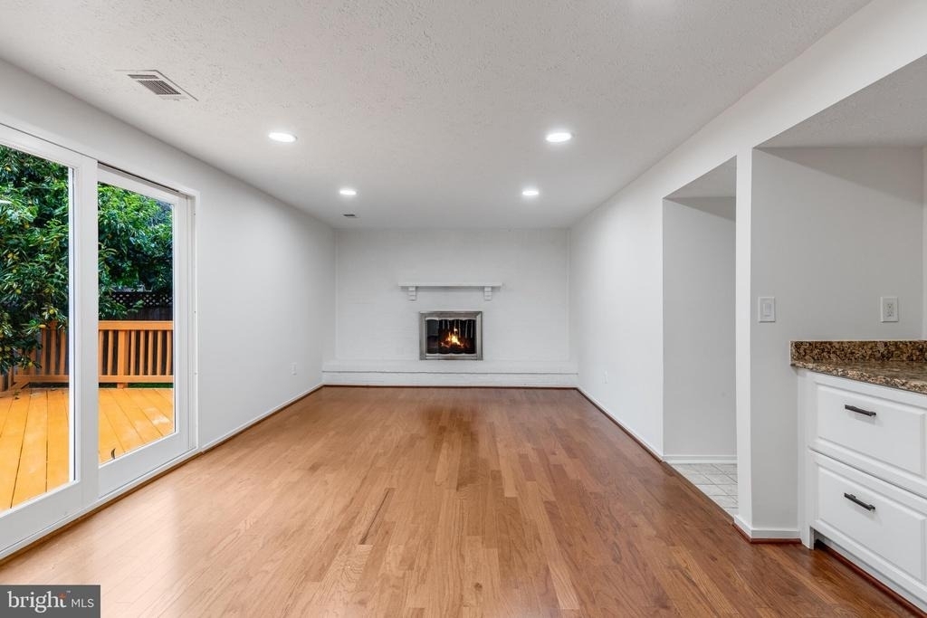 9410 Onion Patch Drive - Photo 8