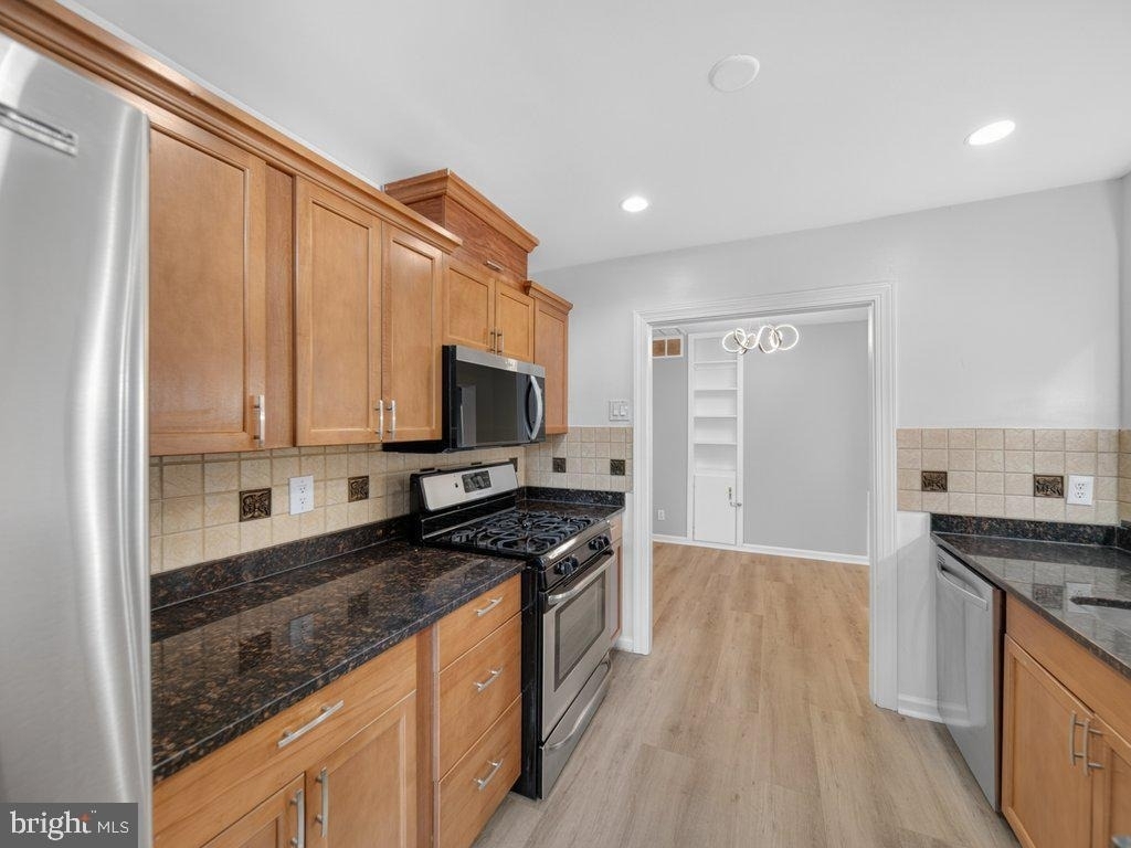 4906 Upland Drive - Photo 9