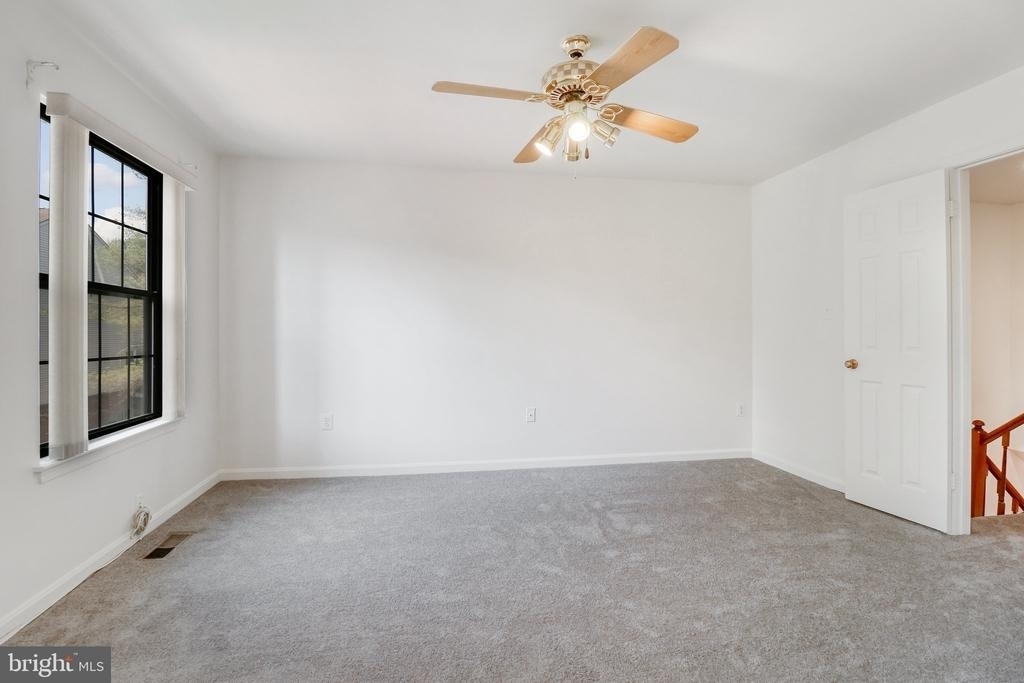 3964 Rosebay Court - Photo 18