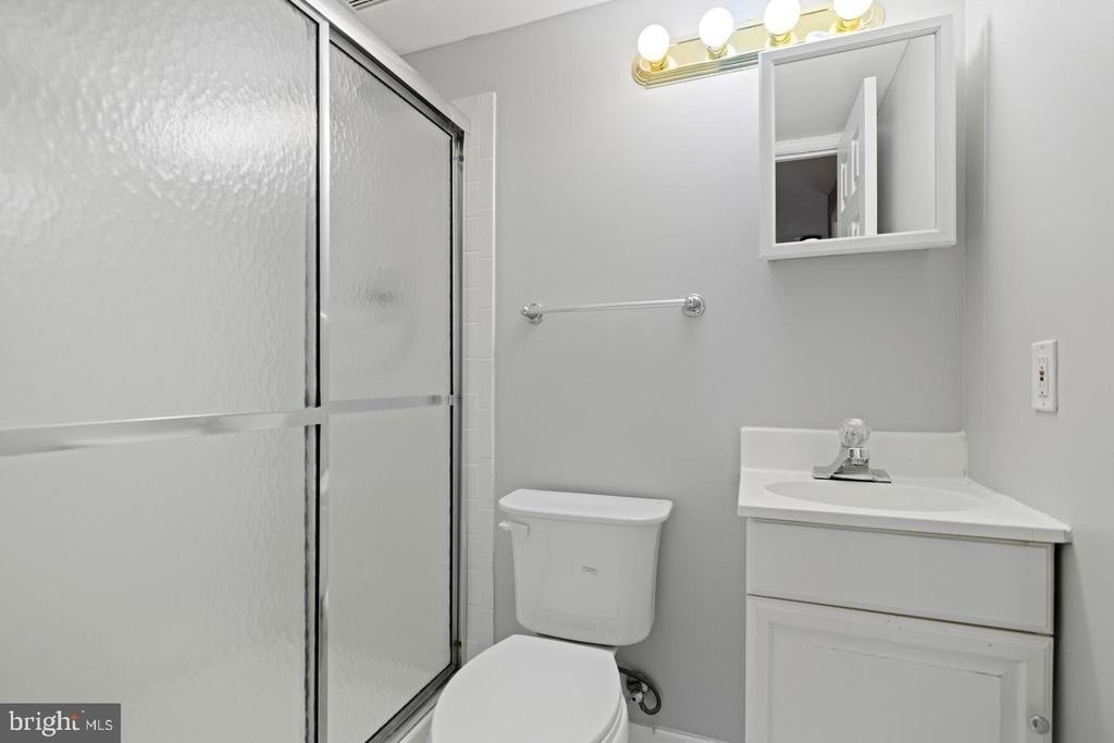 7442 Adams Park Court - Photo 20