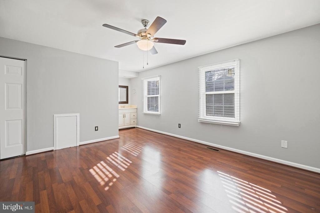 7442 Adams Park Court - Photo 15