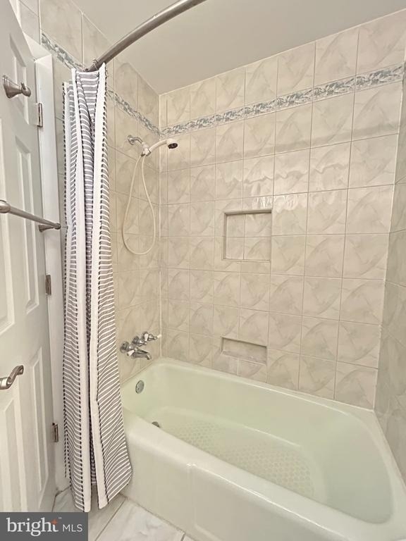 6204 Erman Court - Photo 16