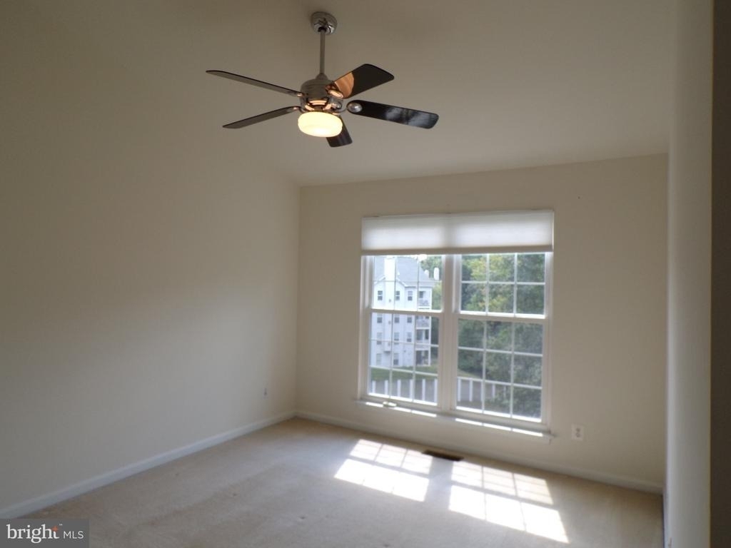 6015 Terrapin Place - Photo 11