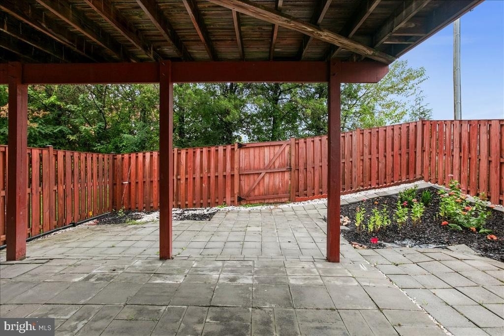 6350 Regal Oak Drive - Photo 31