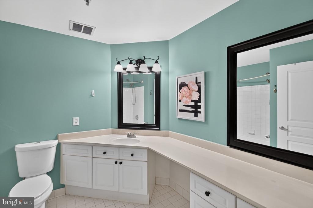 5565 Seminary Road - Photo 10
