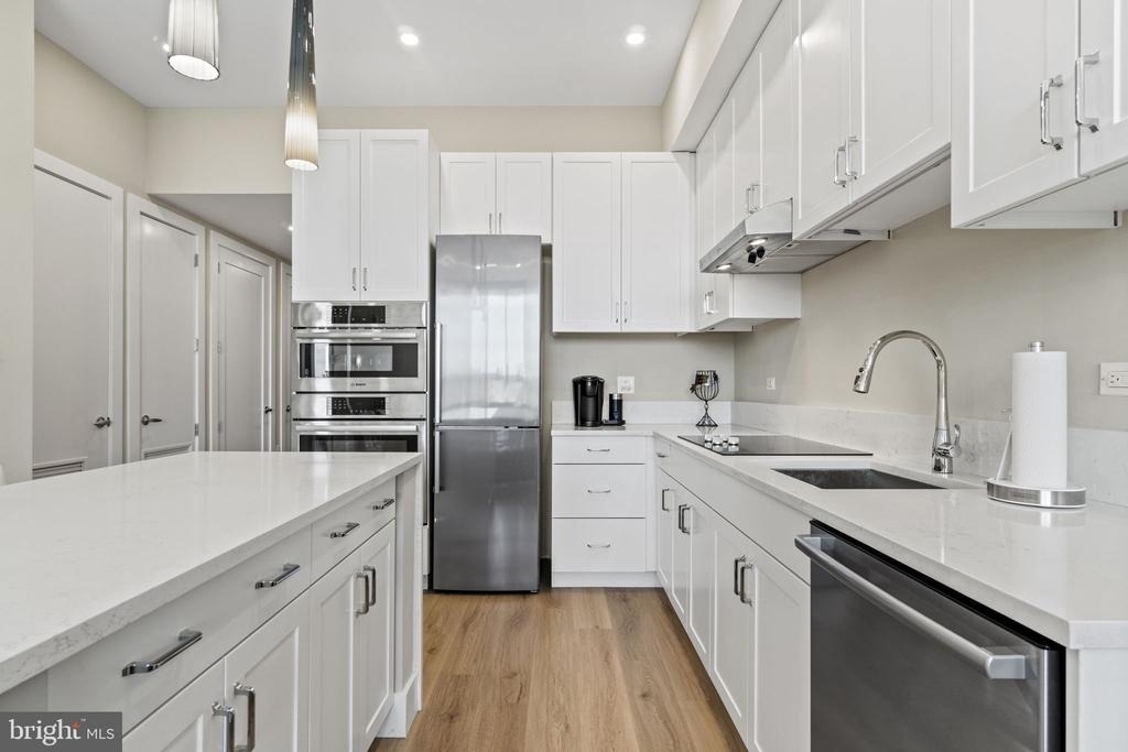 801 Fairfax Street - Photo 13