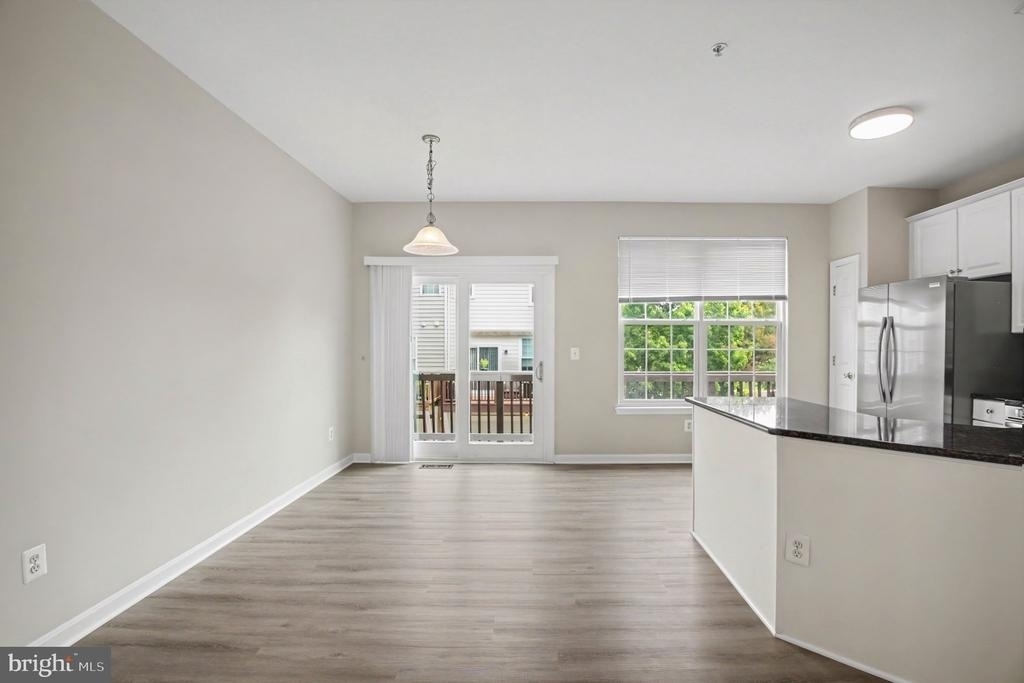 100 Meadows Lane - Photo 28