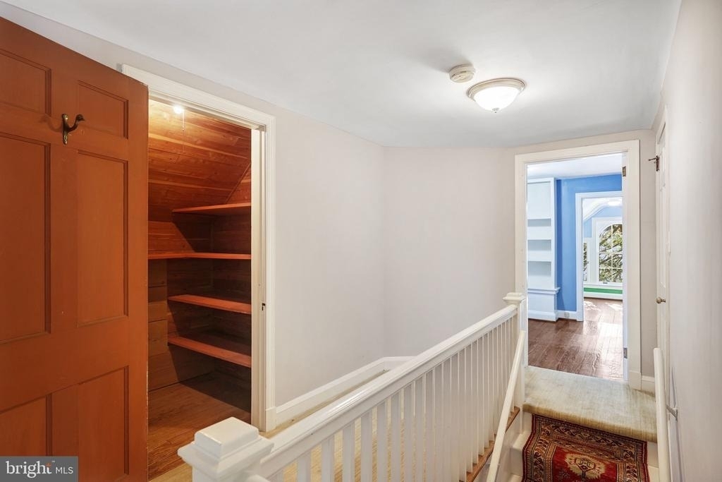 3916 Military Road - Photo 18