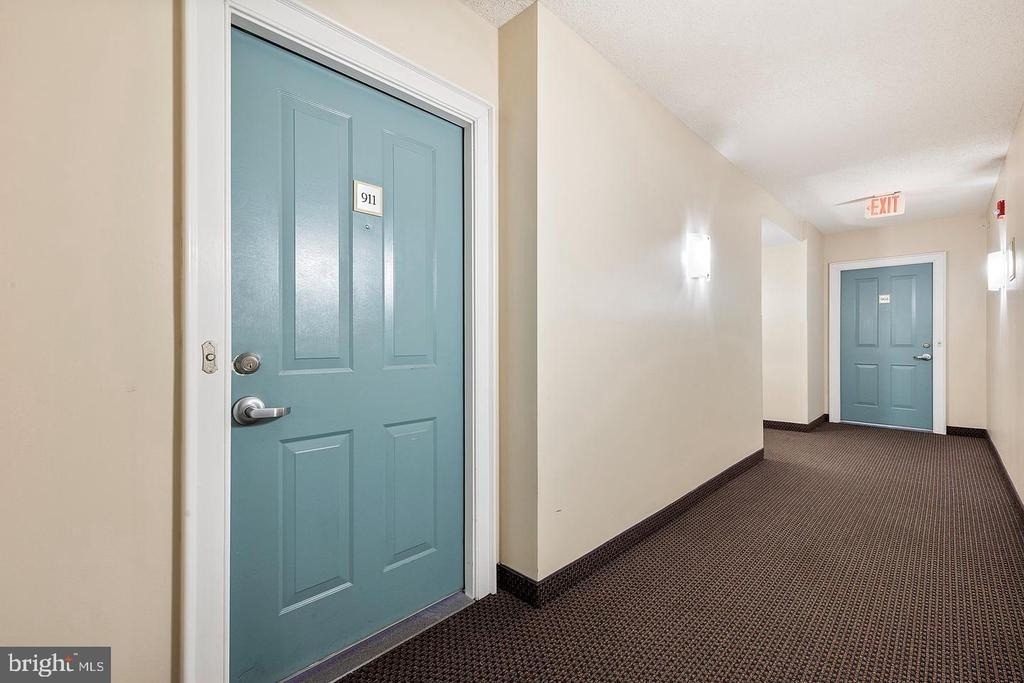 1205 N Garfield Street - Photo 24