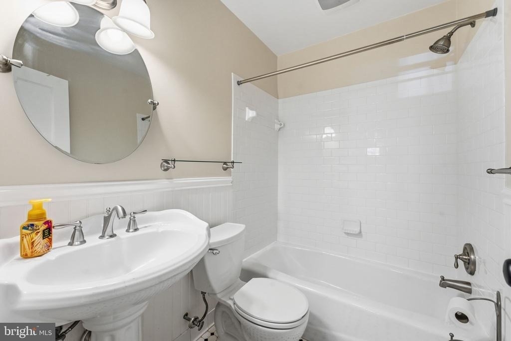 3376 N Buchanan Street - Photo 25