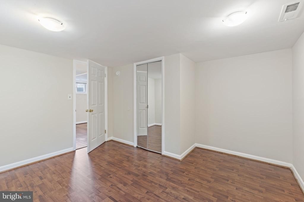 2311 N Dinwiddie Street - Photo 28