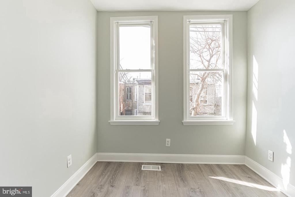 1912 Fontain Street - Photo 11