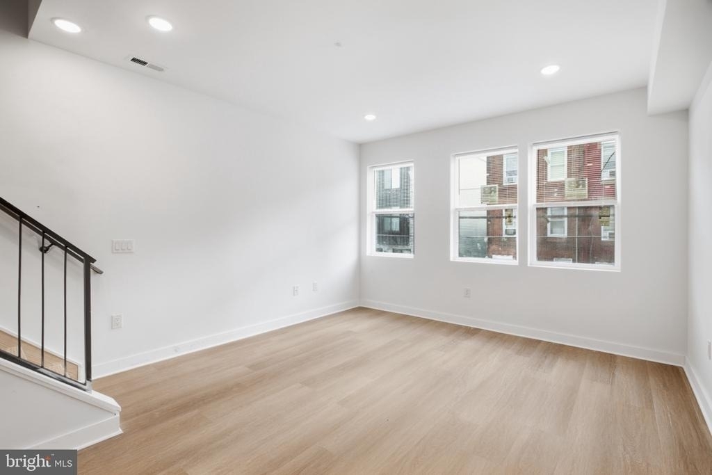 2506 N 12th Street - Photo 5