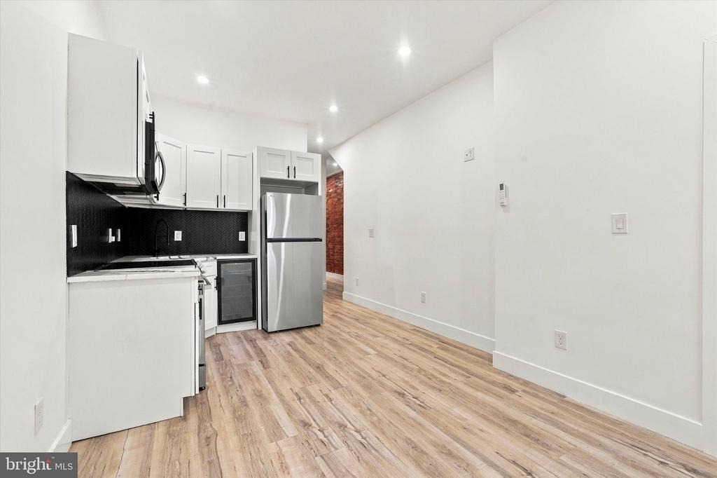 4535 N Gratz Street - Photo 4