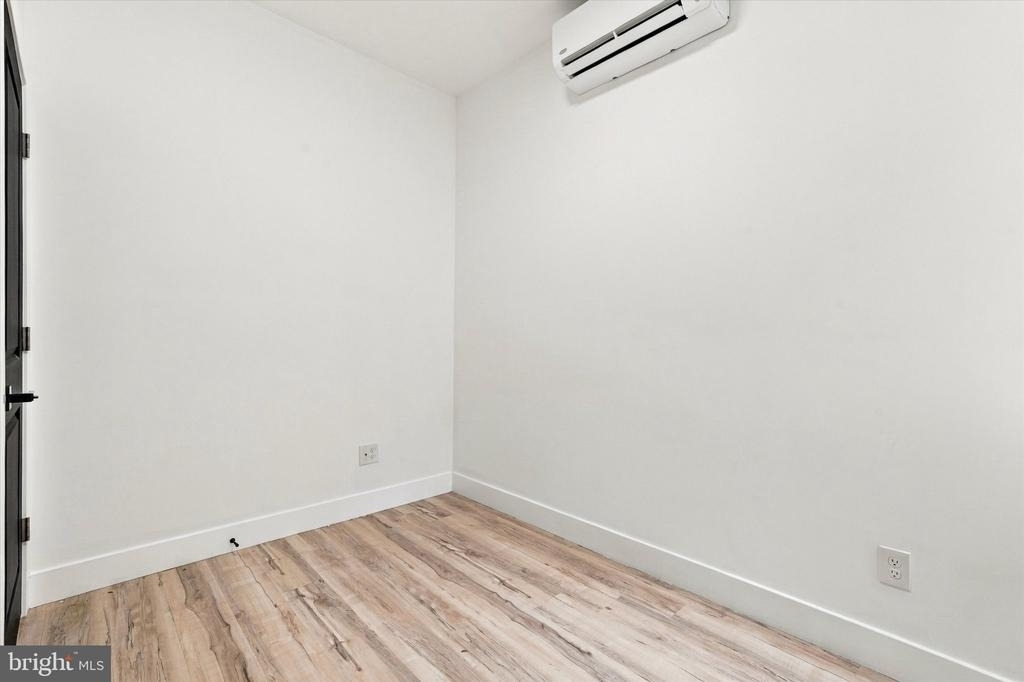 4535 N Gratz Street - Photo 14