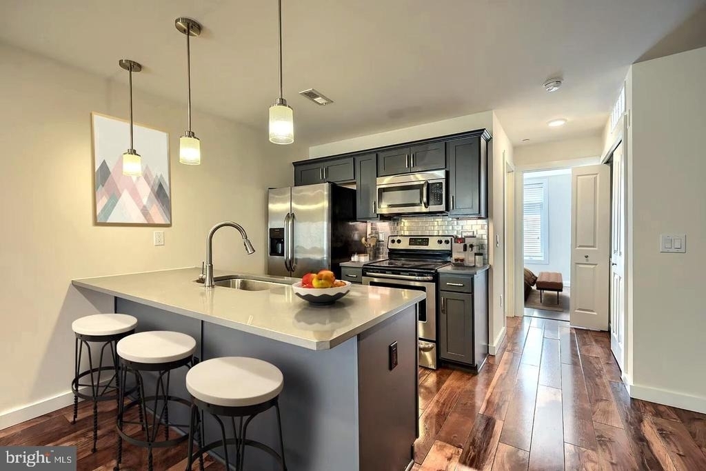 3041 Master St. - Photo 4