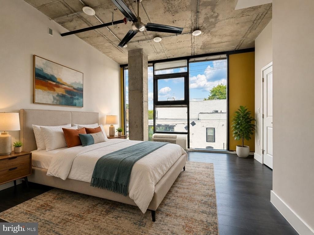 3460 J Street - Photo 3